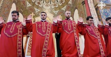 Մայր Աթոռում Սուրբ Խաչի Երևման տոնին տեղի ունեցավ քահանայական ձեռնադրություն