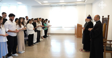 Catholicos of All Armenians Receives Young Diaspora Armenians Participating in Armenian Studies Courses