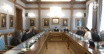 Լույս ասոցիացիայի բժիշկներին ընդունեց Ամենայն Հայոց Կաթողիկոսը
