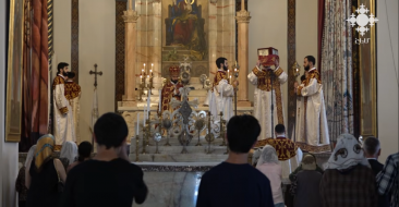Մեռելոցի պատարագ Մայր Տաճարում