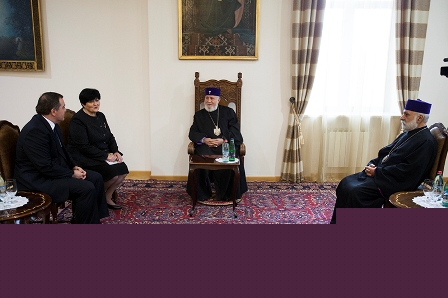 Католикос Всех Армян принял посла Грузии в Армении