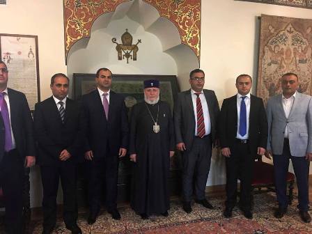 Католикос Всех Армян принял новоназначенного генерального прокурора РА